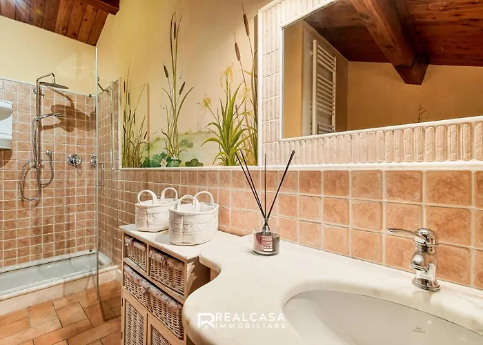 La Dimora Dipinta * Luni