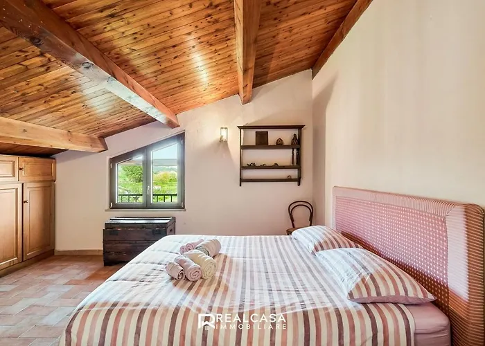 La Dimora Dipinta Luni