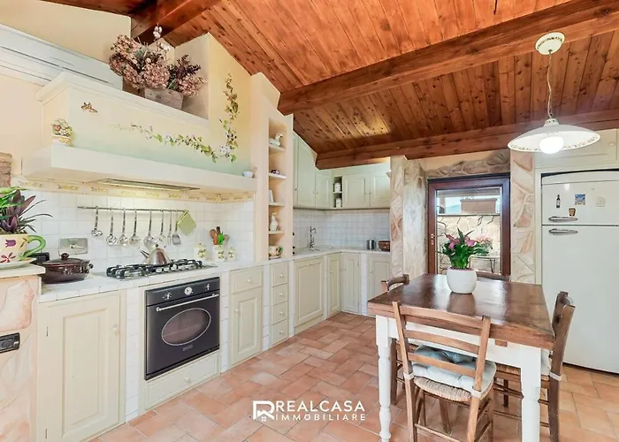 La Dimora Dipinta * Luni